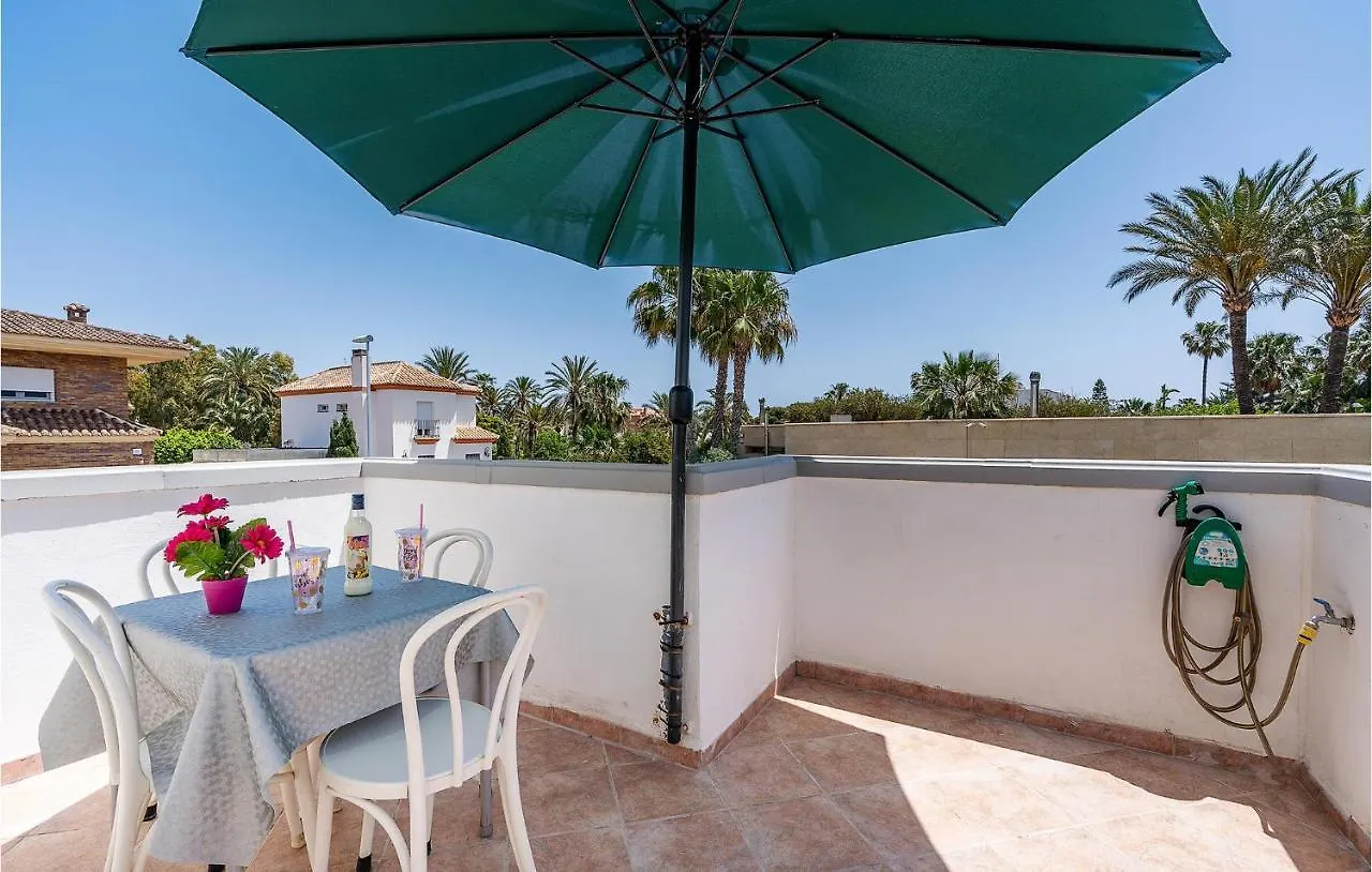 Lovely Apartment In Roquetas De Mar With Kitchen